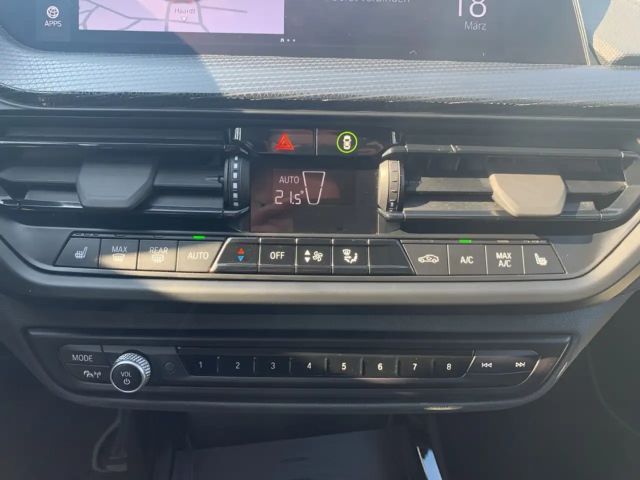 BMW 116 116i Sedan Sport Line