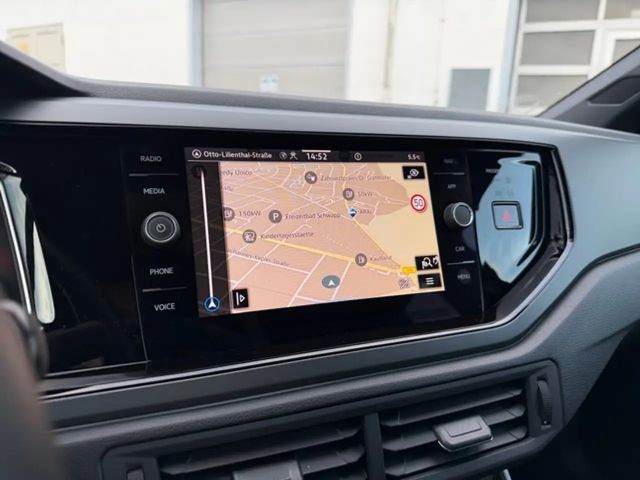 Volkswagen Taigo 1.0 TSI DSG R-Line