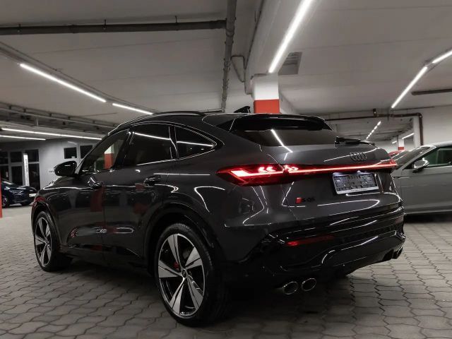 Audi SQ5 S-Tronic