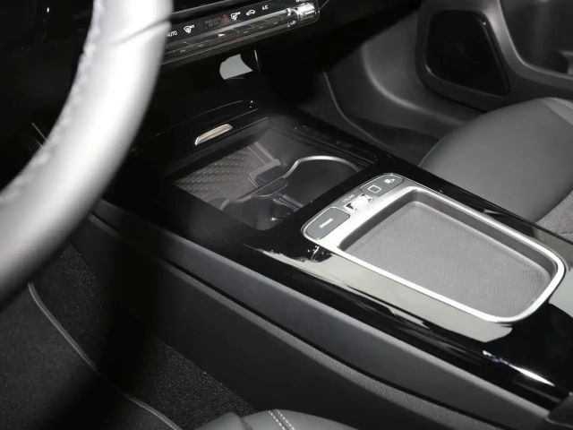 Mercedes-Benz A 200 Progressive