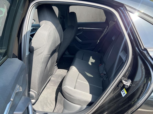 Audi A3 35 TFSI S-Tronic Sedan