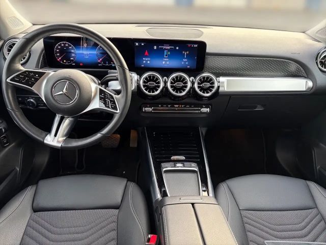 Mercedes-Benz GLB 180 GLB 180 d