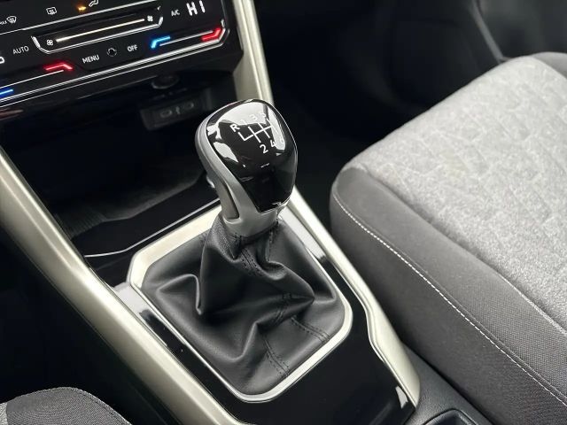 Volkswagen T-Roc Move