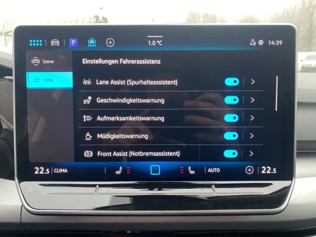 Volkswagen Golf Business DSG Variant