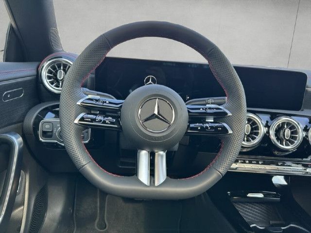 Mercedes-Benz CLA 180 Coupé