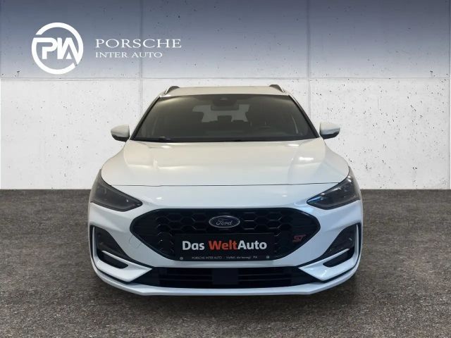Ford Focus ST Line Wagon