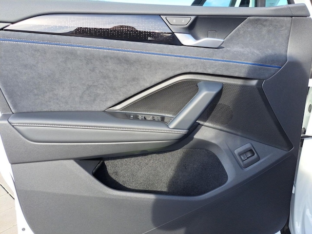 Volkswagen Tayron 2.0 TDI IQ.Drive R-Line