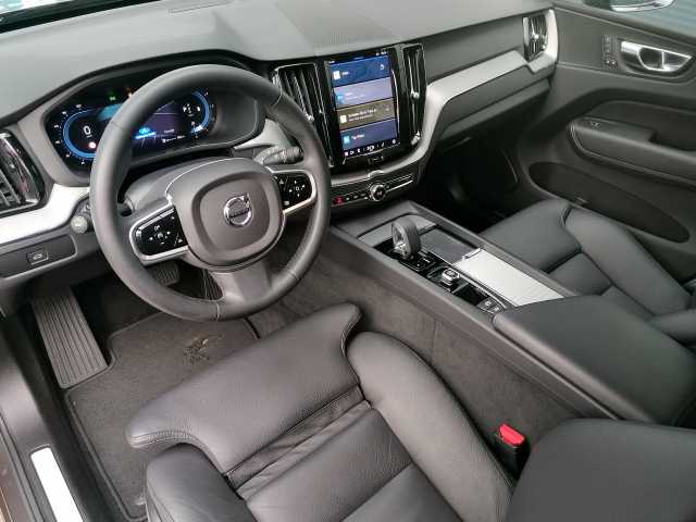 Volvo XC60 Dark Plus