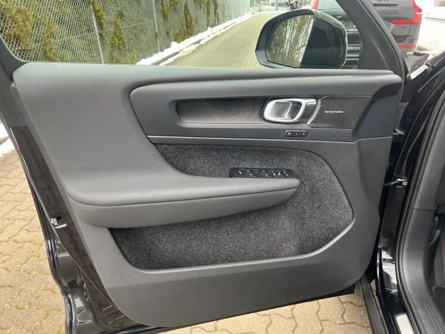 Volvo XC40 Dark Recharge T4 Ultimate