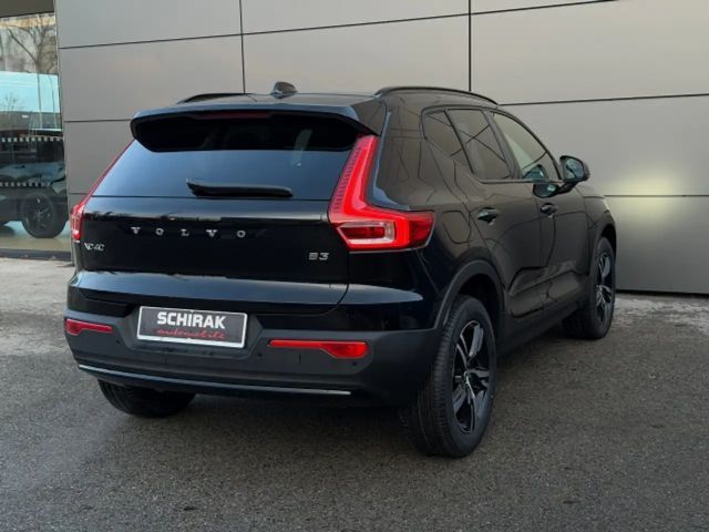 Volvo XC40 Dark Plus