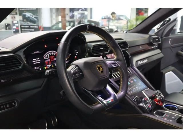 Lamborghini Urus Ceramic,Carbon,B&O Sound,Voll,Garantie06/26
