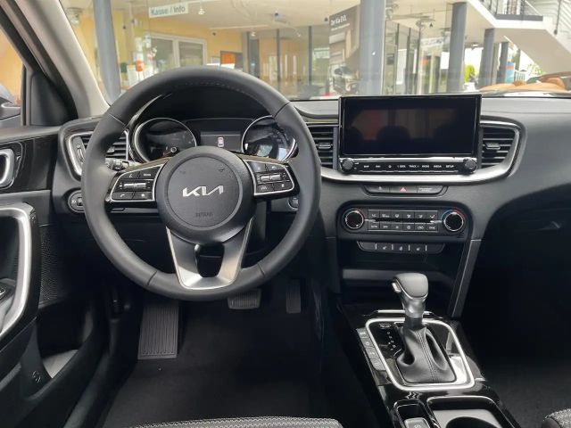 Kia Ceed 1.5T 48V DCT 140 ULTIMATE STY