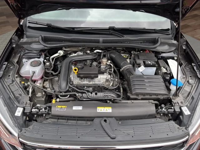 Volkswagen Taigo 1.0 TSI DSG R-Line