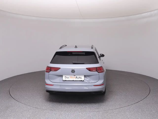 Volkswagen Golf Business DSG Variant