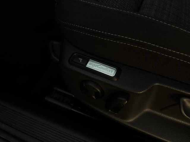 Volkswagen Passat 2.0 TSI Business DSG Variant