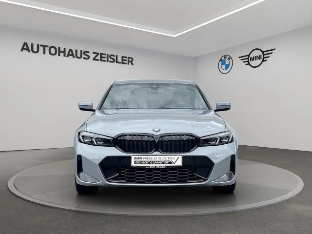 BMW 330 330i M-Sport Sedan