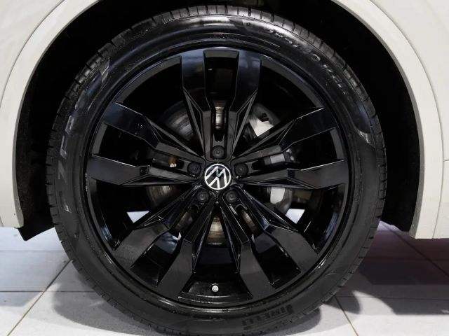 Volkswagen Touareg R-Line Style