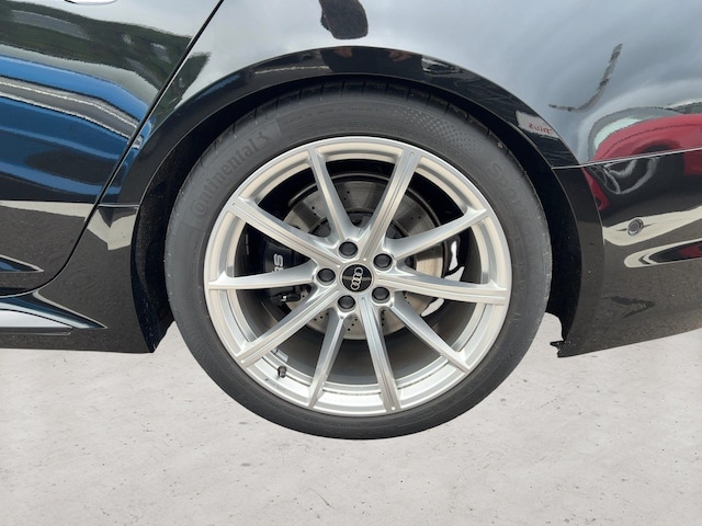 Audi RS4 Avant Quattro