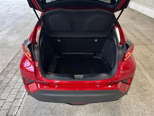 Toyota C-HR Hybride Team D