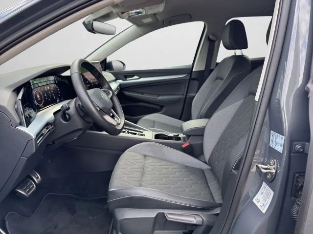 Volkswagen Golf 1.5 eTSI DSG Golf VIII