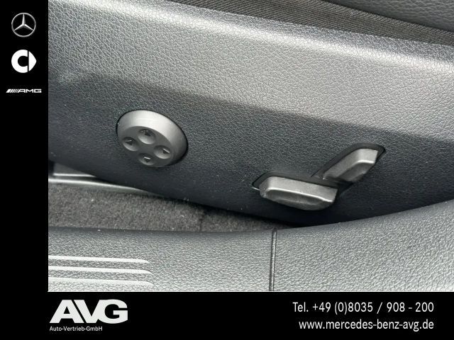 Mercedes-Benz E 200 AVANTGARDE Estate