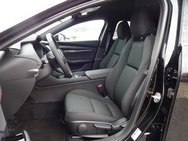 Mazda 3 2.5L Homura SkyActiv e-Skyactiv