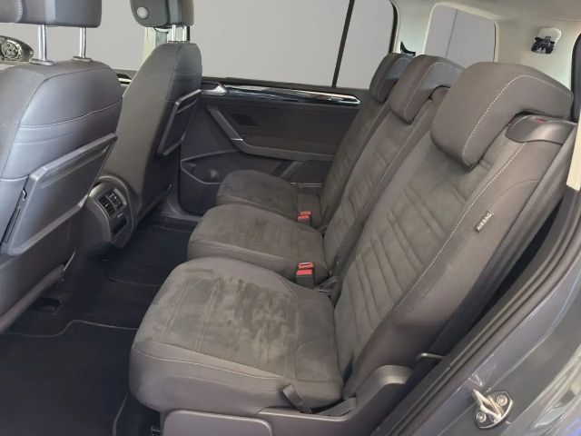 Volkswagen Touran DSG Highline