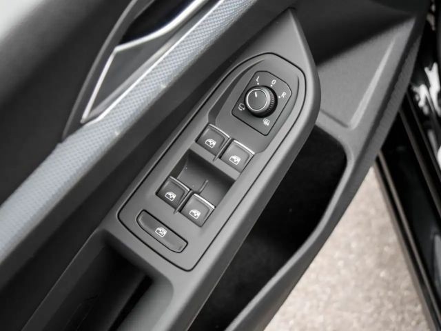 Volkswagen Golf 1.5 TSI Golf VIII