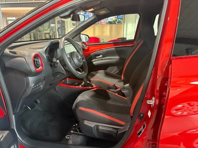 Toyota Aygo X 1.0 VVT-i Hatchback Team D