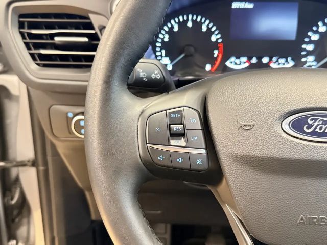 Ford Kuga Cool & Connect