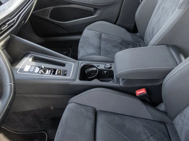 Volkswagen Golf Style eHybrid