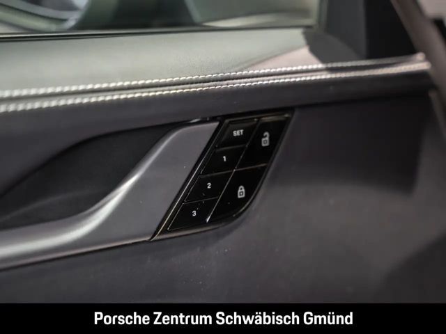 Porsche 992 Carrera Coupé S