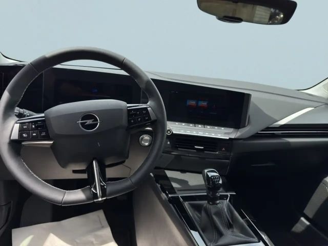 Opel Astra 1.2 Turbo Elegance Turbo