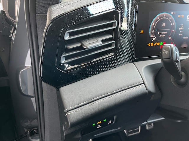 Volkswagen Tiguan Plus