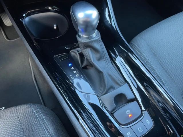 Toyota C-HR Hybride Team D