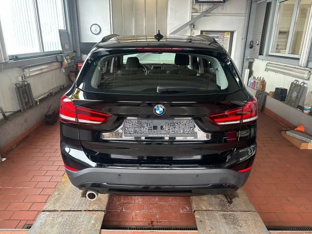 BMW X1 Advantage pakket sDrive