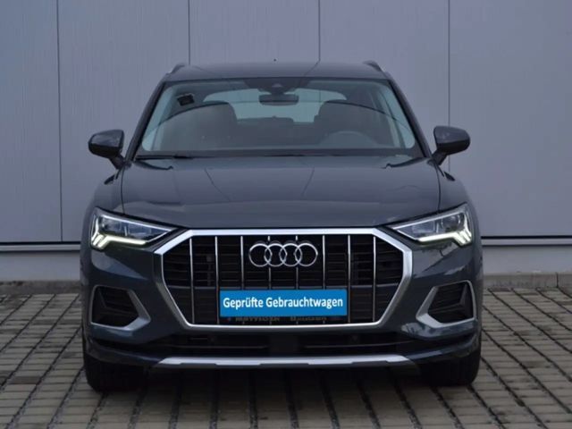 Audi Q3 35 TFSI S-Tronic