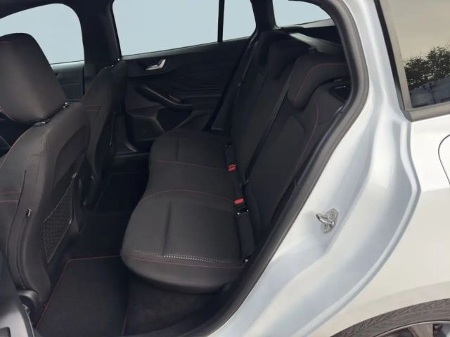 Ford Focus EcoBoost ST Line Wagon