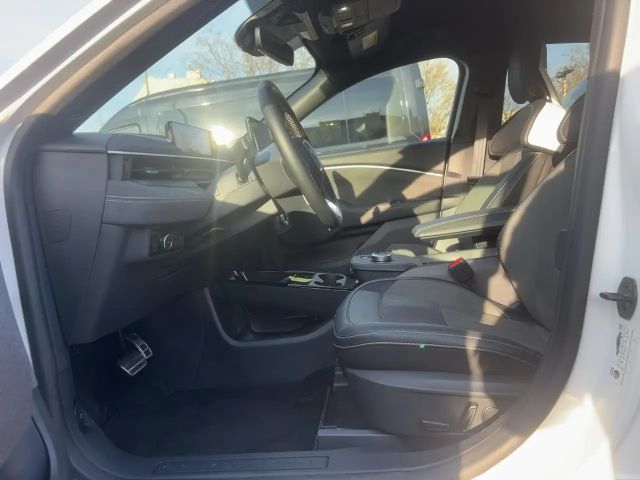 Ford Mustang Mach-E AWD GT