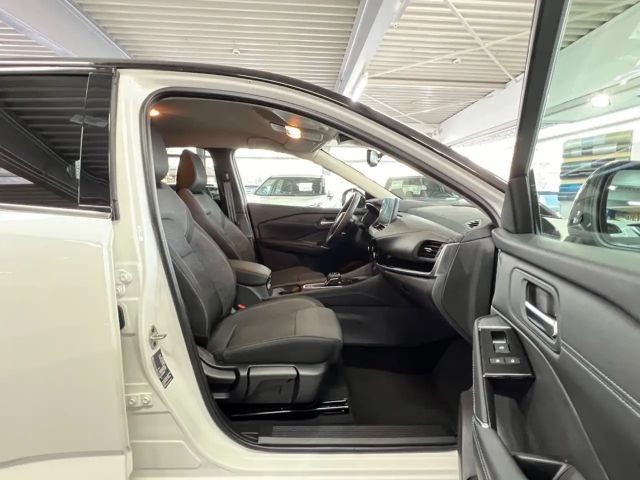 Nissan Qashqai 1.3 Connecta LED+KEYLESS+360°+ACC+VC.