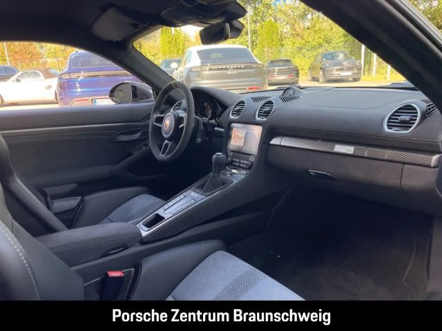 Porsche Cayman 718 Coupé RS