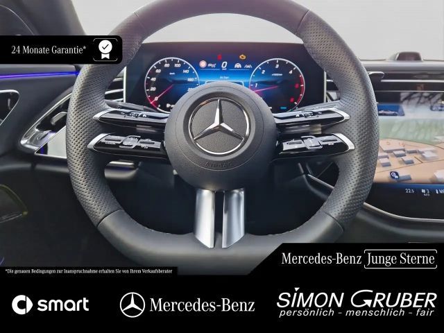 Mercedes-Benz E 220 AMG Line E 220 d Sedan