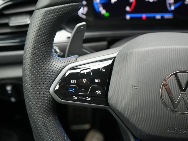 Volkswagen T-Roc R KEYLESS CARPLAY KAM SHZ LED PDC MATRIX