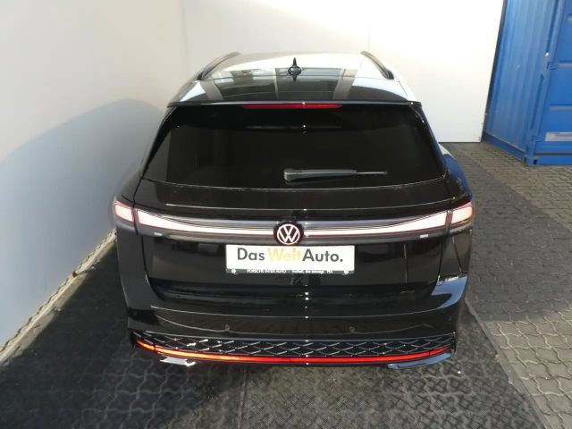 Volkswagen ID.7 4Motion Business GTX Tourer