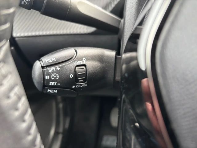 Peugeot 2008 Allure Pack