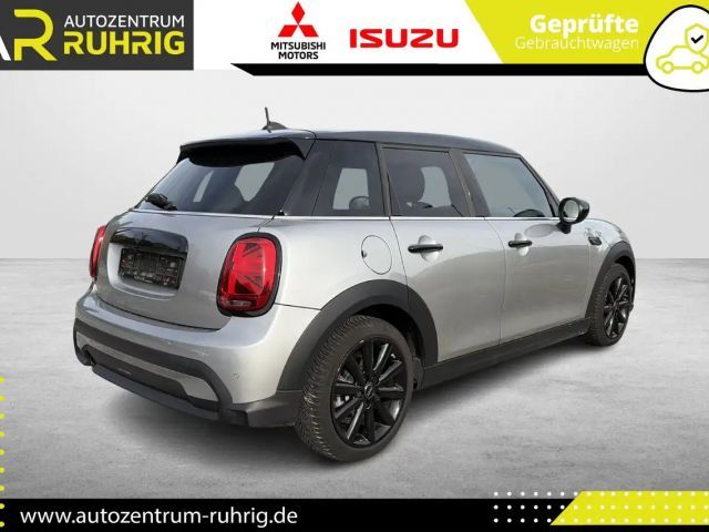 MINI Cooper mit Premium Extra Paket