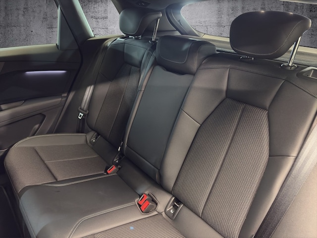 Audi Q4 e-tron SUV 45 e-tron Audi Q4 e-tron