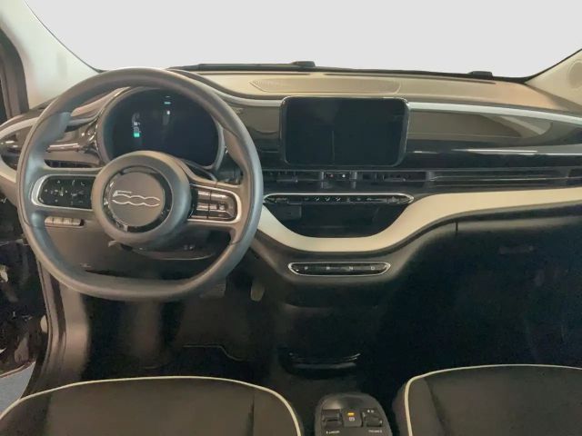 Fiat 500e + Radio- & Winterpaket