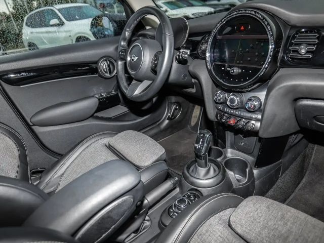 MINI One Automatik NAVI+Sportsitze+SHZ+PDC+DAB+Ambientes In