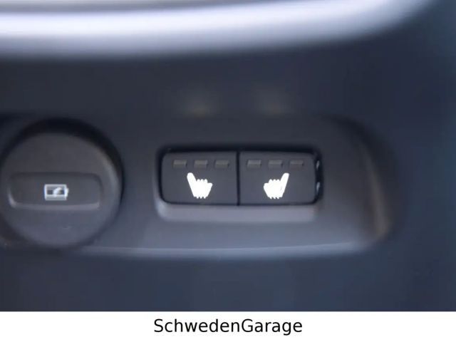 Volvo XC40 B4 STHZG/360°/AHK